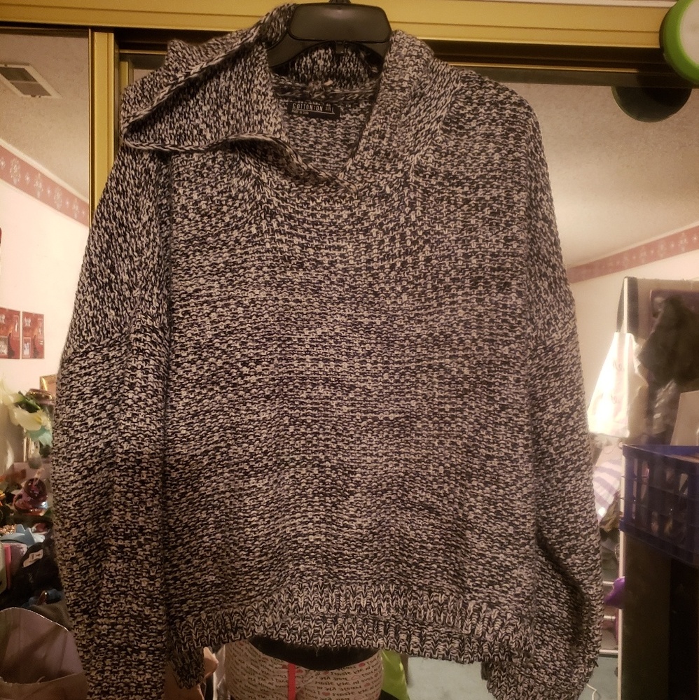 BOGO 2-$25, 3-$30 WarmnCozy Knit Loose Hoodie